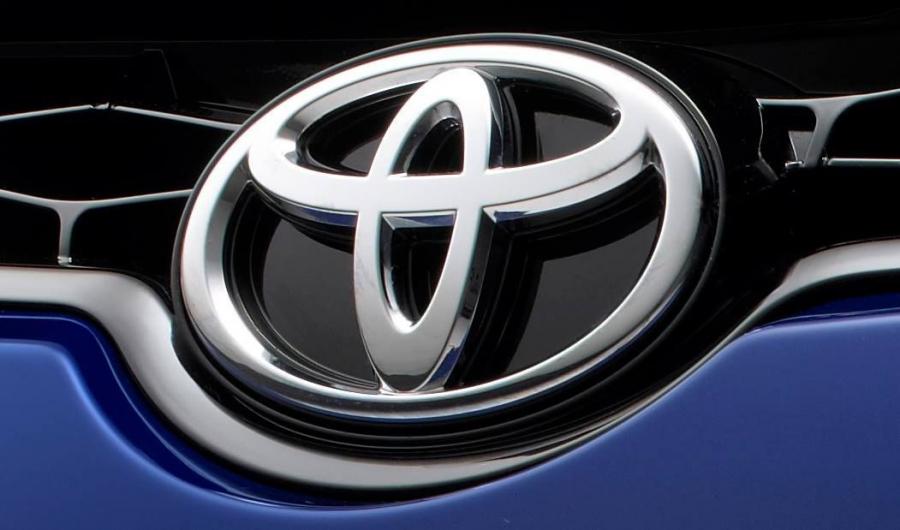  Toyota Corolla Teaser 2014 года  (фото 2 из 4)